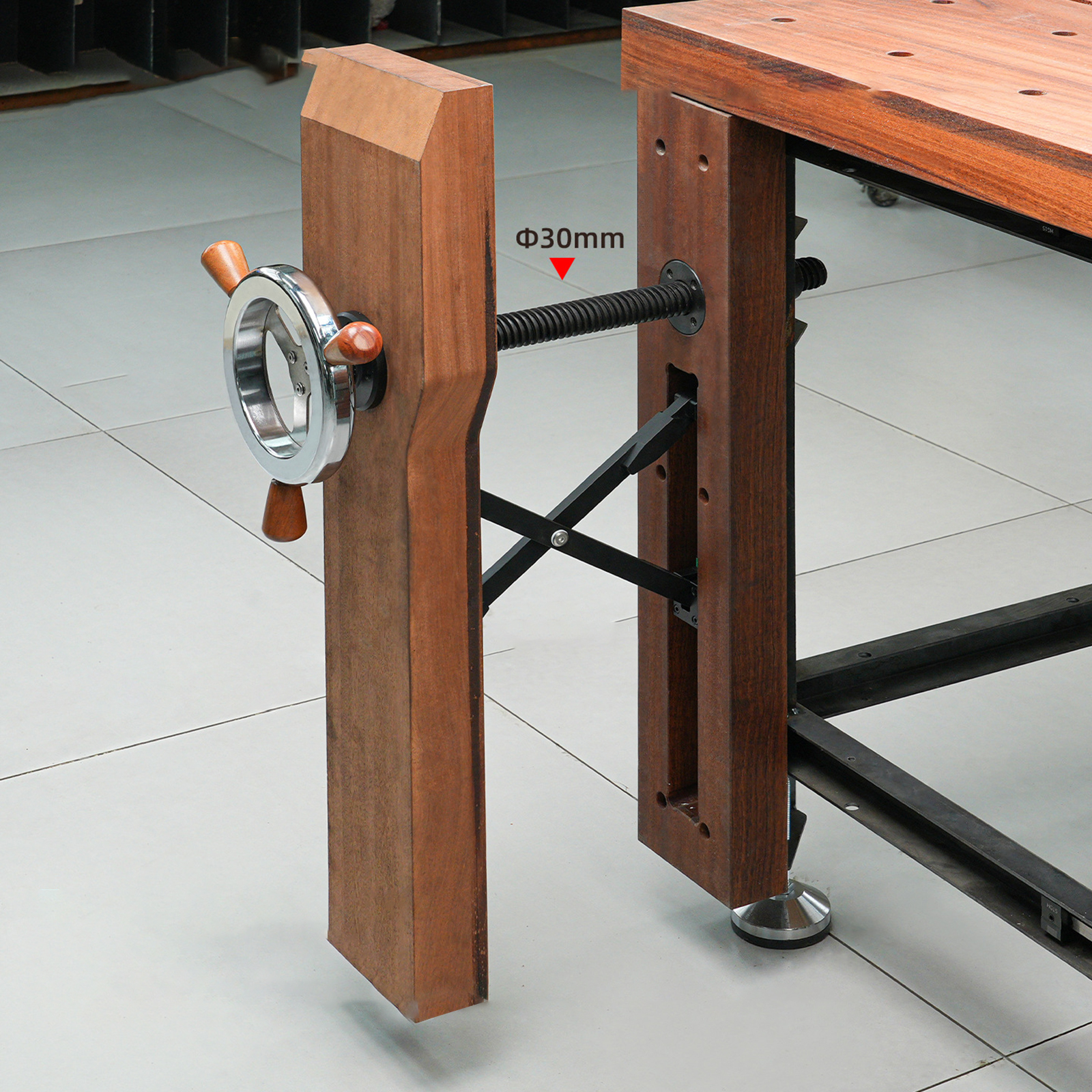 Adjustable Workbench Screw Leg - đánh giá và giá Bench Vise Swivel